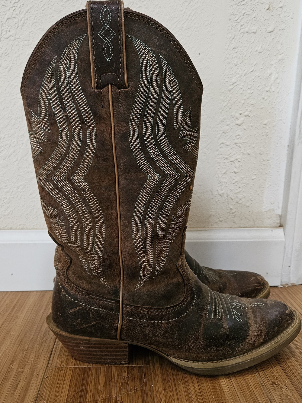 Justin Cowboy Boots